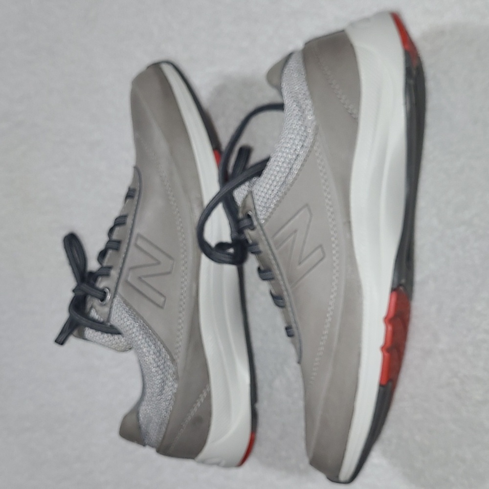 New Balance Leather Tennis Running Woman Shoes Size 8.5
